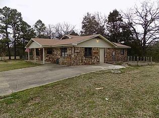 101 Dortha St, Poteau, OK 74953