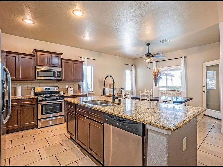 3848 Loma Jacinto Dr — Photo 8