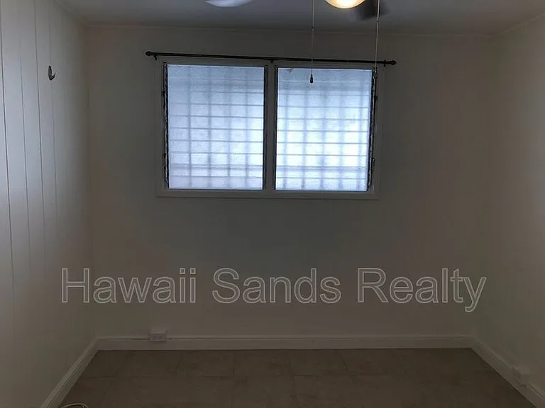 720 Birch St #D — Photo 11