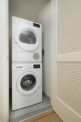 Rented by Modern Spaces | media 5