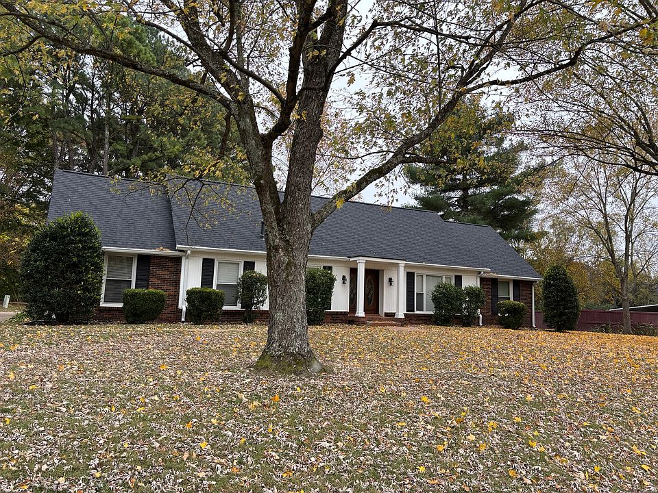 1st image of 8125 Suzanne Dr