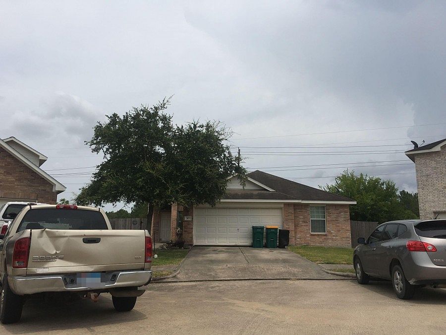 1st image of 107 Sunlit Mesa Ct