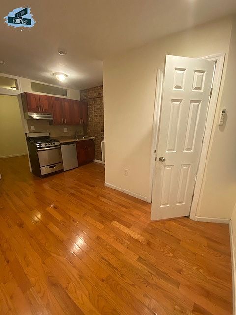 1st image of 21 Essex St #3F