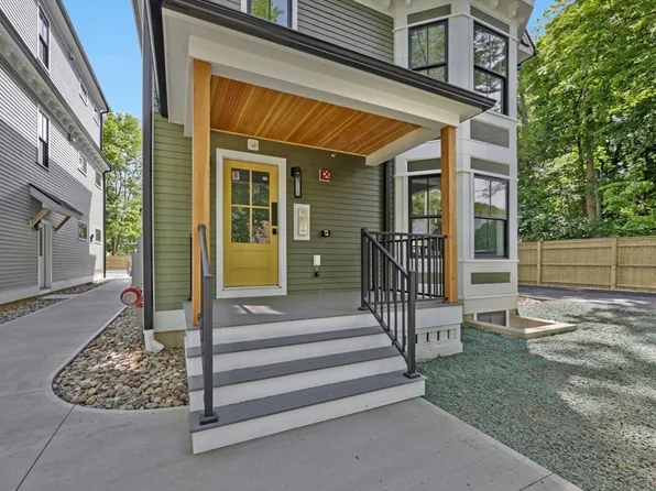 14 Garfield St #B1, Florence, MA 01062