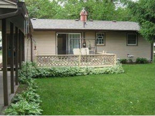 3rd image of 1110 Westwood Dr