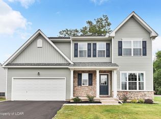 116 Scarlet Rd, Mountain Top, PA 18707