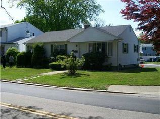 210 Gentian Ave, Providence, RI 02908