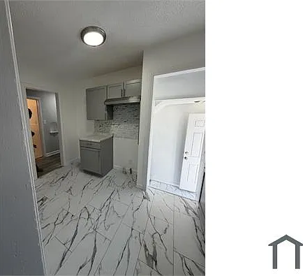 15766 Murray Hill St — Photo 6