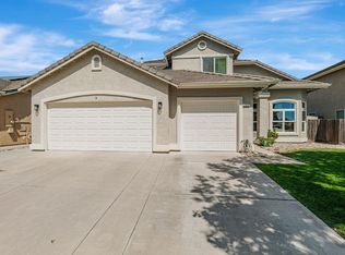 1520 Sophie Ln, Escalon, CA 95320