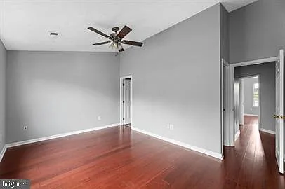 10907 Daniel Sim Ct — Photo 14