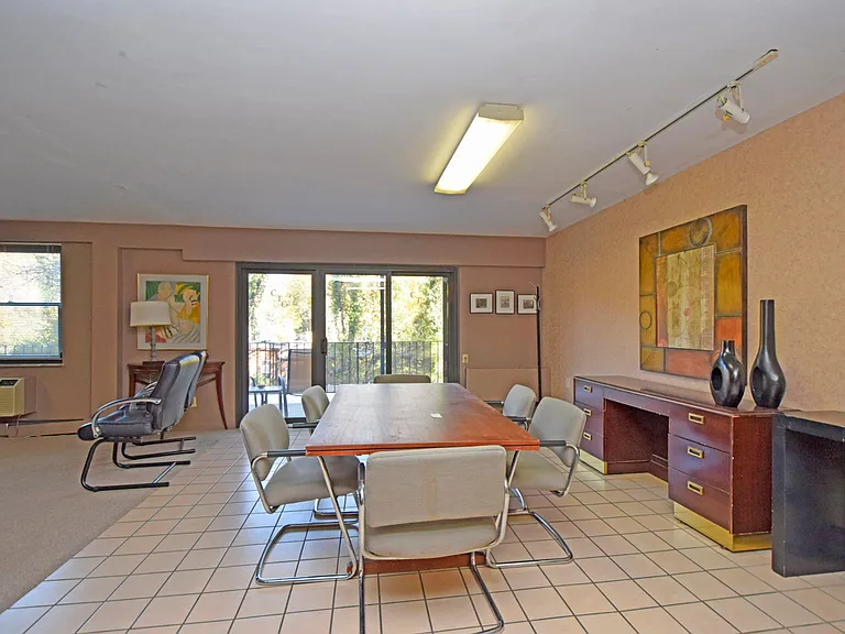 1815 William Howard Taft Rd #701 — Photo 31