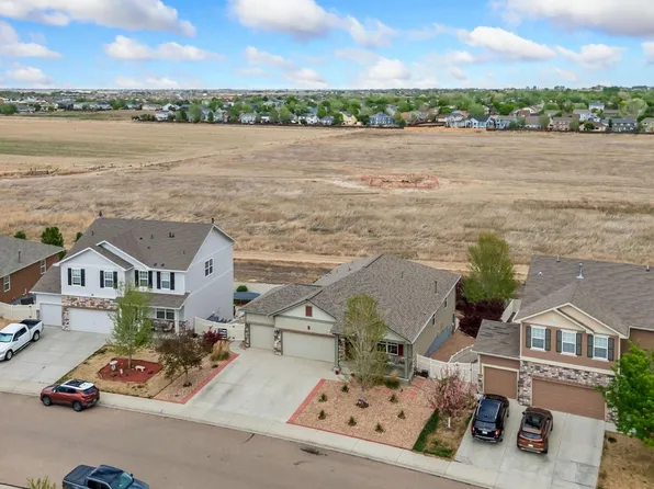 10398 Stagecoach Ave, Firestone, CO 80504