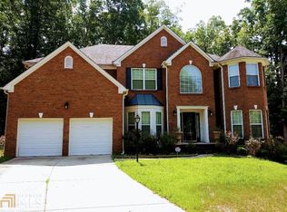 7627 Waterlace Dr, Fairburn, GA 30213