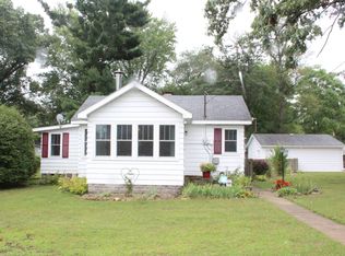 11135 E Circle Ave, Walkerton, IN 46574