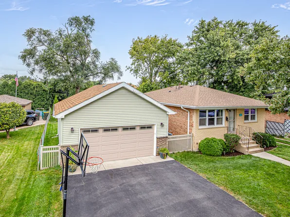 6520 Ridge Dr, Chicago Ridge, IL 60415