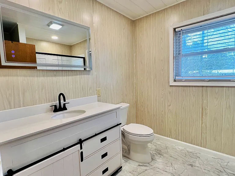 225 Lowe Dr #1 — Photo 14