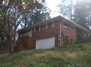 1709 Spencer Rd, Clendenin, WV 25045