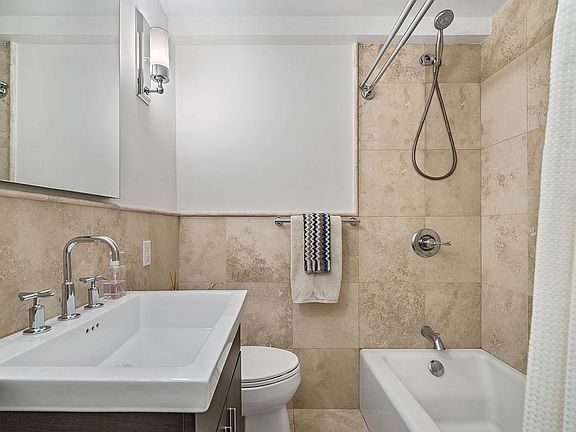 5th image of 35 Park Ave APT 4A