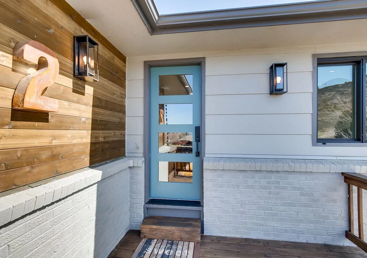 Spacious 4-Bedroom Castle Rock Home + Office & Finished Basement — Photo 1