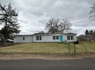 112 Carlysle Dr, Brooklyn, MI