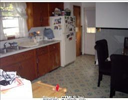 2nd image of 131 Highland Ave
