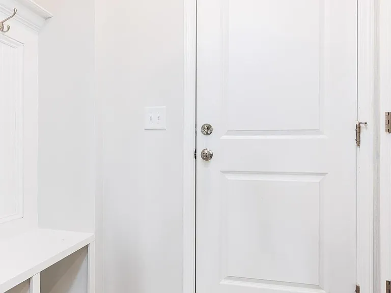 Unit Photo