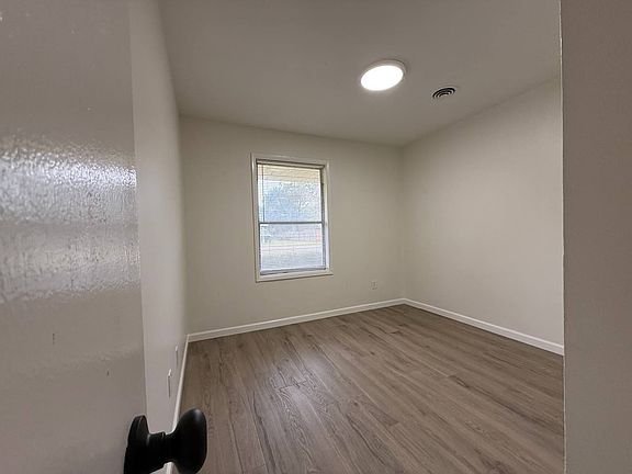 4th image of 137 Antigua Dr