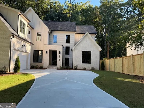 2400 Burch Cir, Atlanta, GA 30319