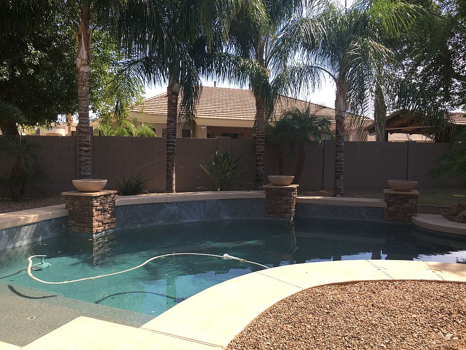 1st image of 2461 E Sierra Madre Ave