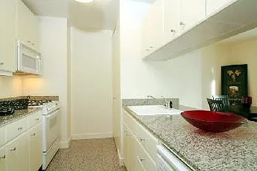 Rented by Ruth Goldman Real Estate