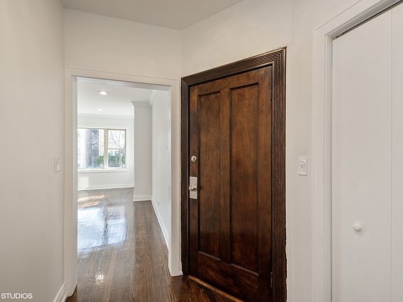2nd image of 4858 N Kilbourn Ave #1