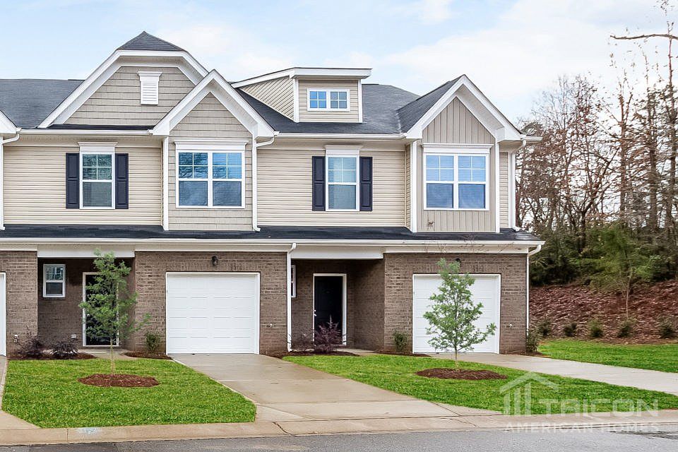 1st image of 2074 Aragon Ln