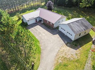 3 Maple St, Woodstock, NB E7M 4C3