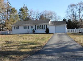 10 Virginia Rd, Oakdale, CT 06370