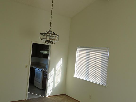3rd image of 5046 Brookdale Cir