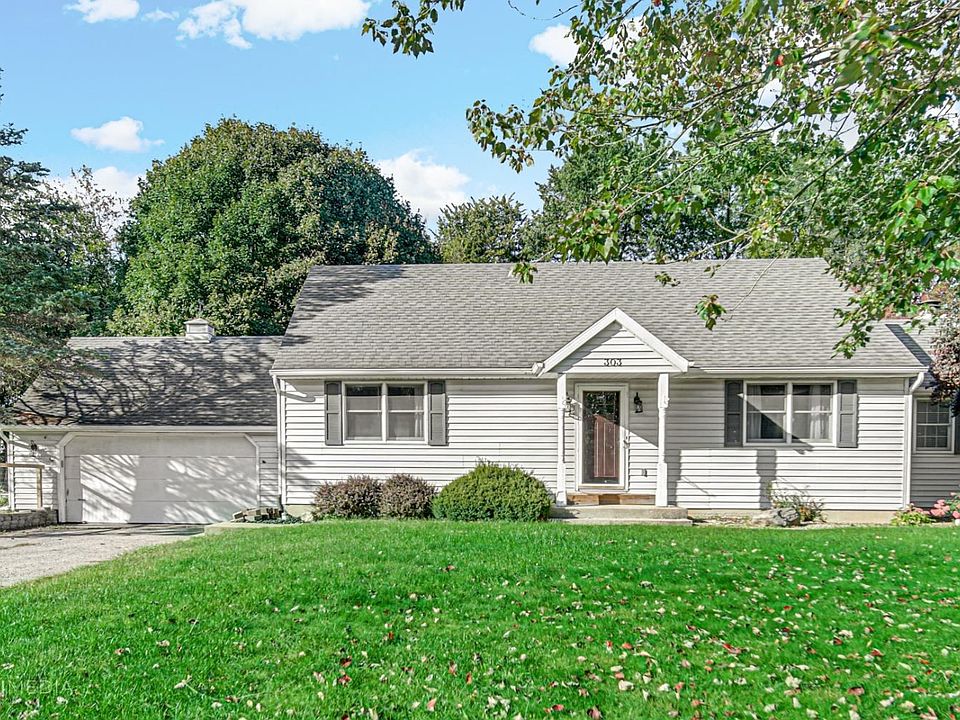 1st image of 303 Farmwood Ln