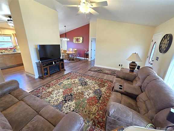 4th image of 90 Kathy Drive