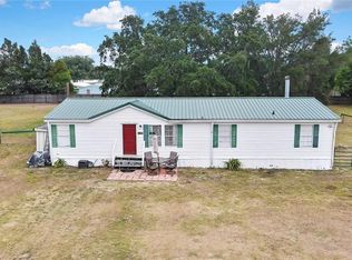 6130 Upcountry Dr, Zephyrhills, FL 33542