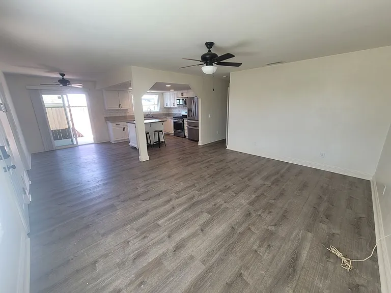 35054 Beech Ave — Photo 6