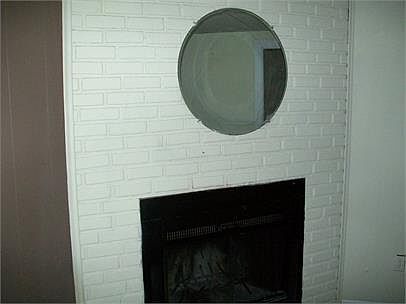 3rd image of 6416 Kensington Ave