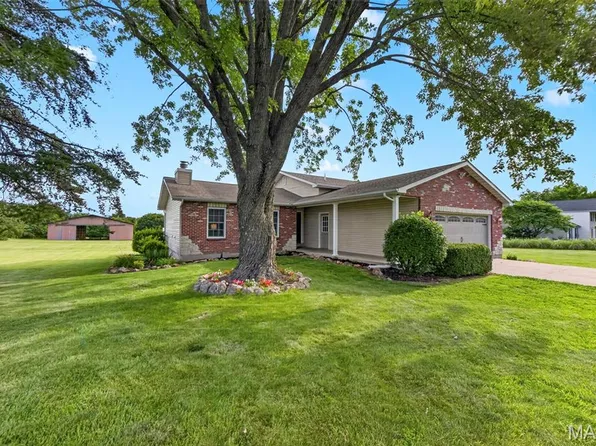 20741 E Deer Rdg, Warrenton, MO 63383