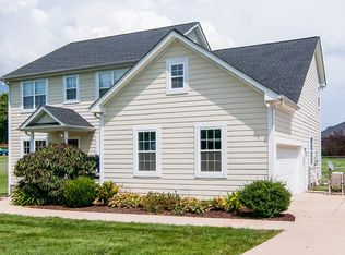 107 Needham Ln, Burns, TN 37029