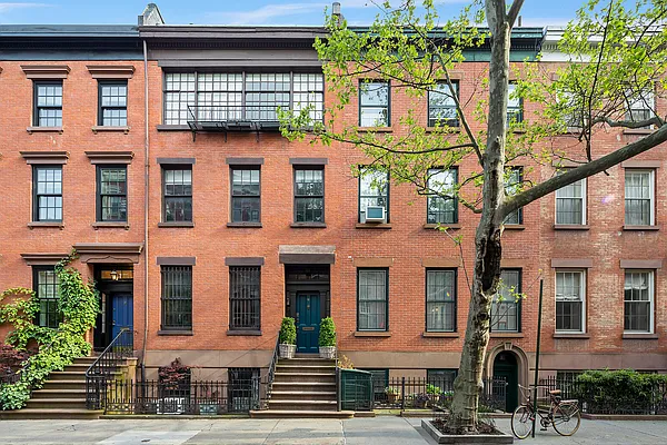 Sold by Douglas Elliman | media 2