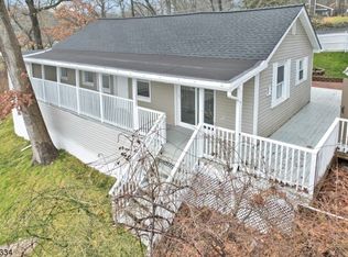 220 Lakeside Blvd, Hopatcong, NJ 07843