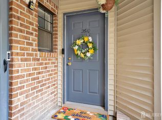 2610 Lighthouse Ln, Parlin, NJ 08859