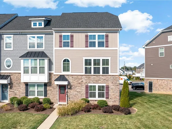 1021 Coldstream Dr, Canonsburg, PA 15317