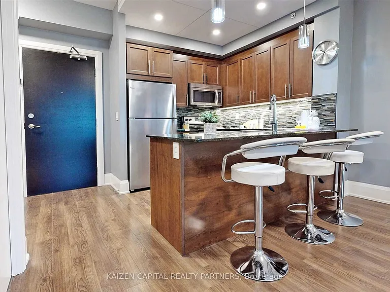 45 Yorkland Blvd #205 — Photo 17