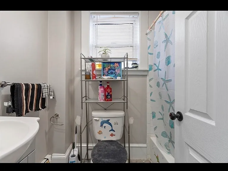 45 School St #2 — Photo 7