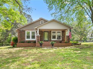 914 State Highway 62 E, Pleasant Garden, NC 27313