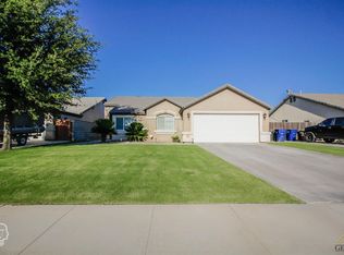 4702 Saguaro Ct, Bakersfield, CA 93312